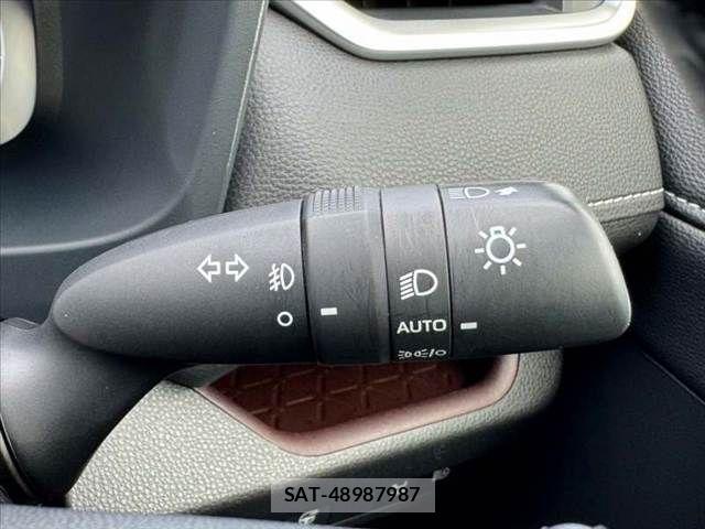 Toyota RAV4 2023-10 8881814-22