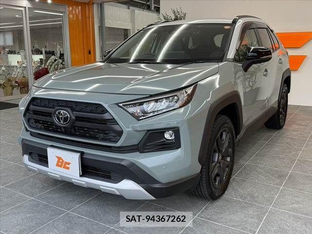 Toyota RAV4 2024-10 8881812-9