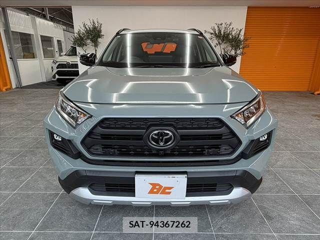 Toyota RAV4 2024-10 8881812-8