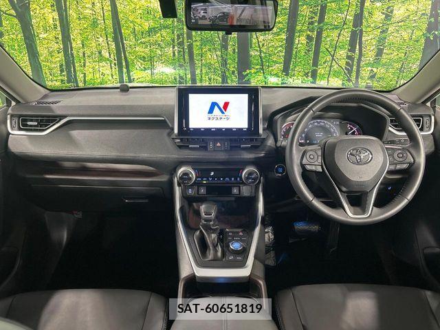 Toyota RAV4 2019-07 8881811-1