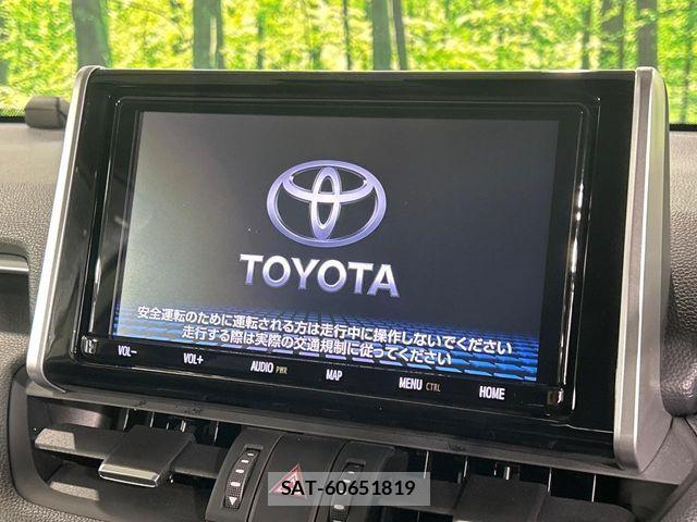 Toyota RAV4 2019-07 8881811-2