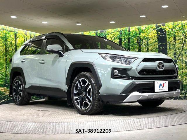 Toyota RAV4 2020-08 8881816-16