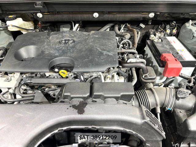 Toyota RAV4 2020-08 8881816-18