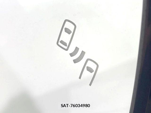 Toyota RAV4 2020-01 8884244-5