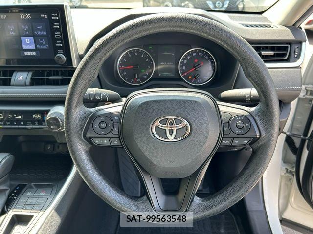 Toyota RAV4 2020-10 8884249-23