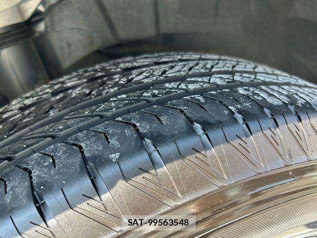 Toyota RAV4 2020-10 8884249-25