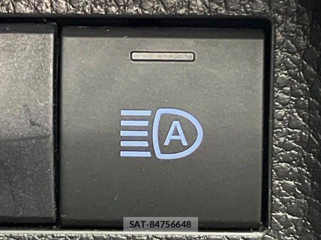 Toyota RAV4 2020-10 8884245-7