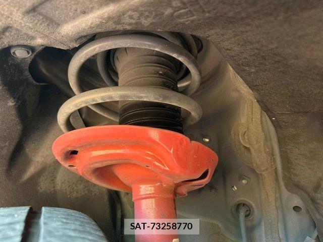 Toyota RAV4 2021-05 8884243-19