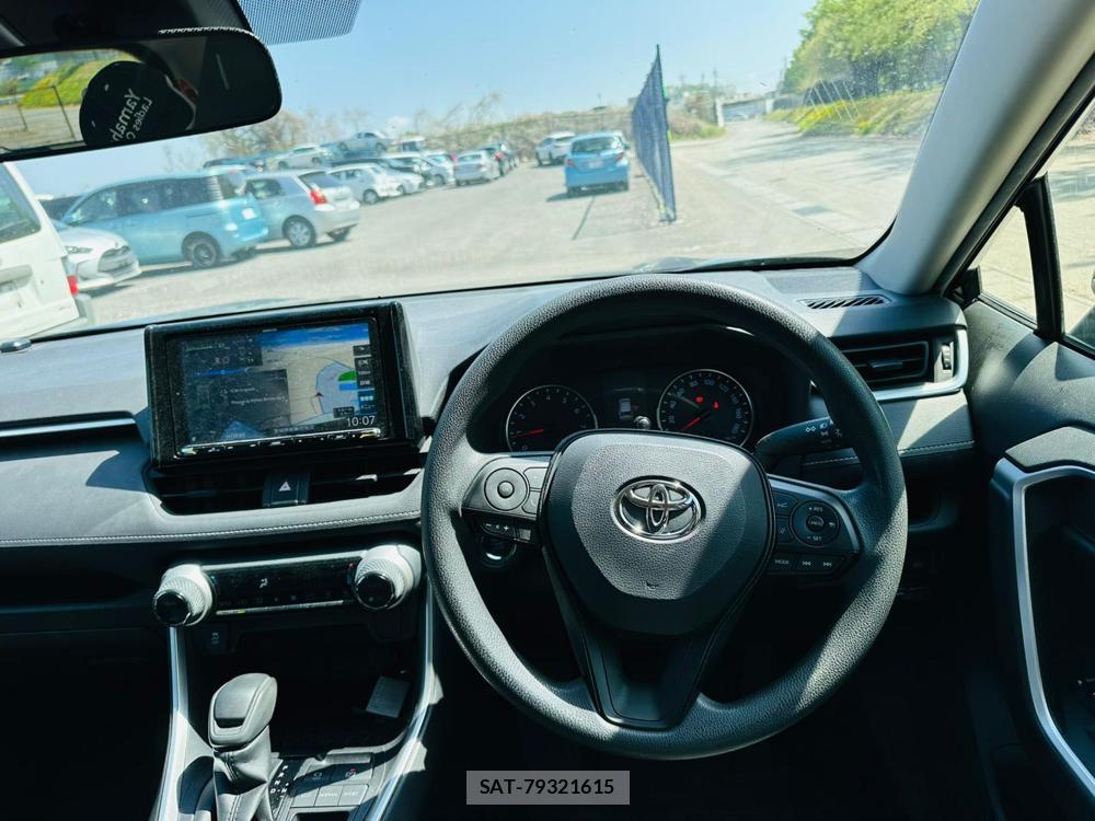 Toyota RAV4 2020-02 5359907-13
