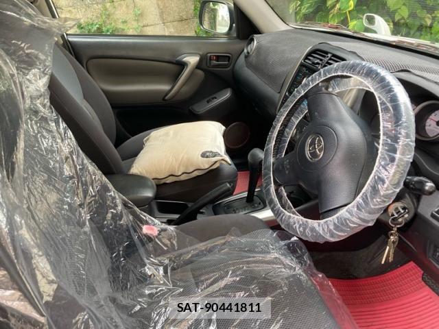 Toyota RAV4 2005-09 7217366-8
