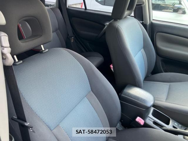 Toyota RAV4 2005-01 8037900-11