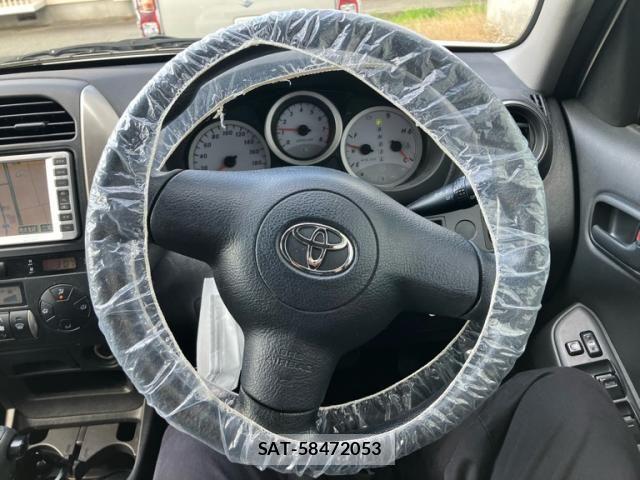 Toyota RAV4 2005-01 8037900-14