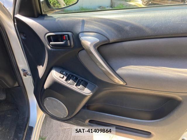 Toyota RAV4 2004-12 8563384-13