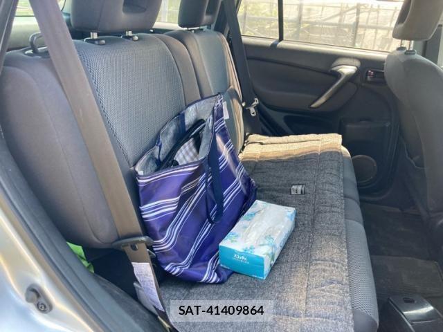 Toyota RAV4 2004-12 8563384-17