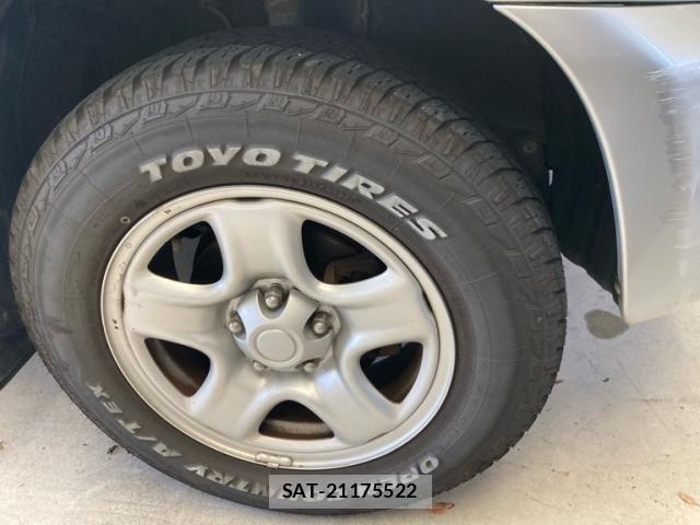 Toyota RAV4 2004-04 8661253-5