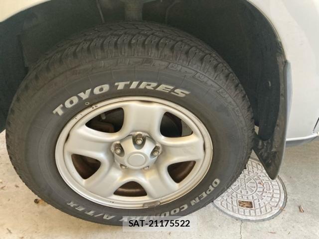 Toyota RAV4 2004-04 8661253-8