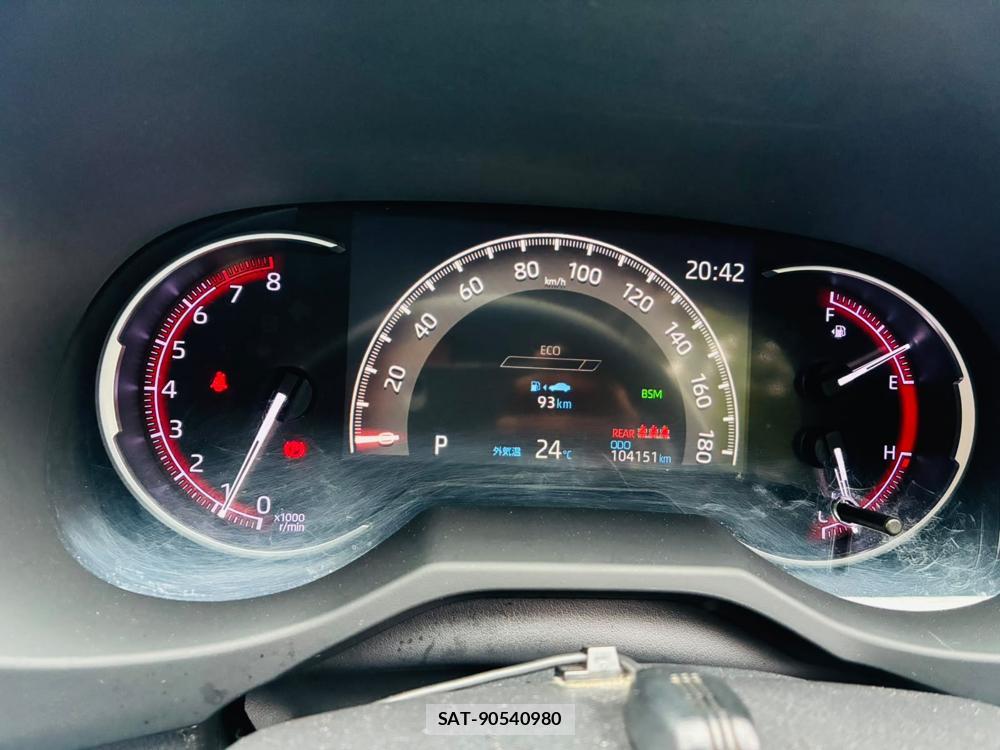 Toyota RAV4 2019-11 8828327-15