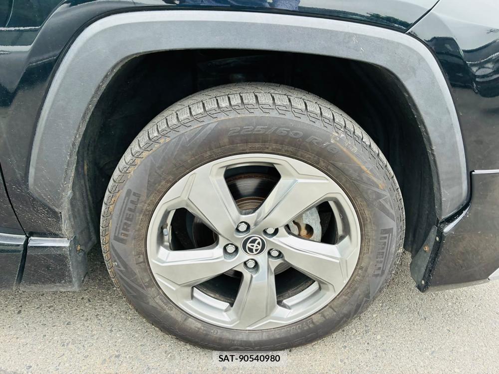 Toyota RAV4 2019-11 8828327-27