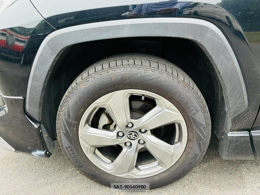 Toyota RAV4 2019-11 8828327-28