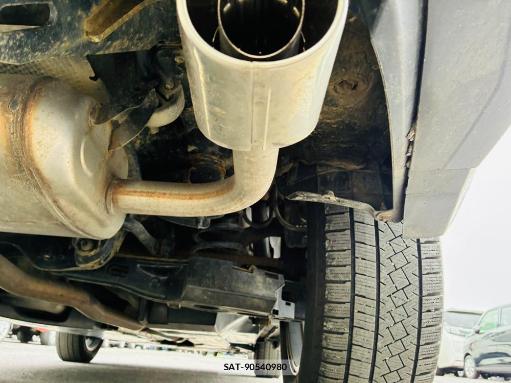 Toyota RAV4 2019-11 8828327-35