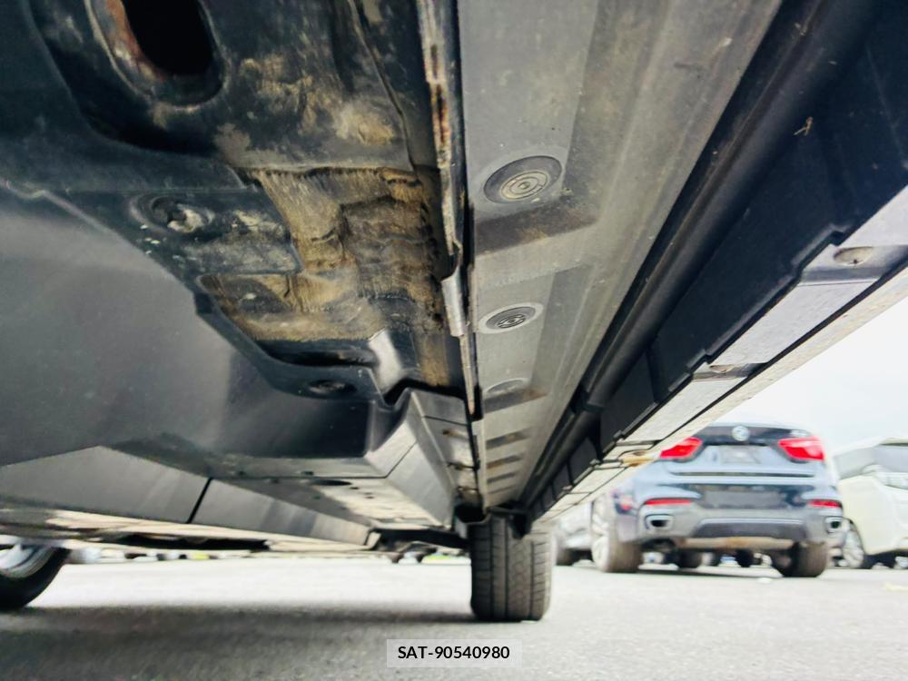 Toyota RAV4 2019-11 8828327-36