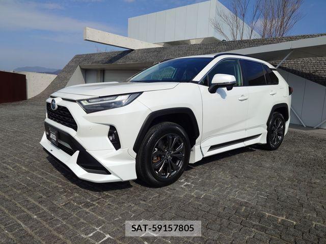 Toyota RAV4 2023-01 3385043-1