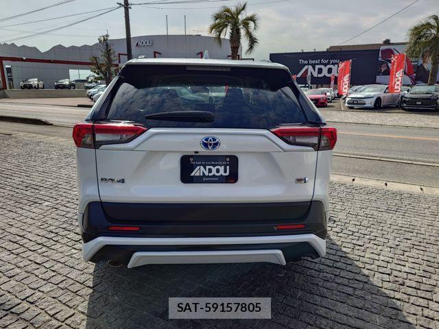 Toyota RAV4 2023-01 3385043-6