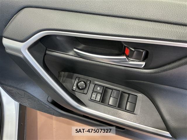 Toyota RAV4 2019-06 6017002-19
