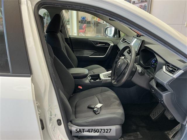 Toyota RAV4 2019-06 6017002-21