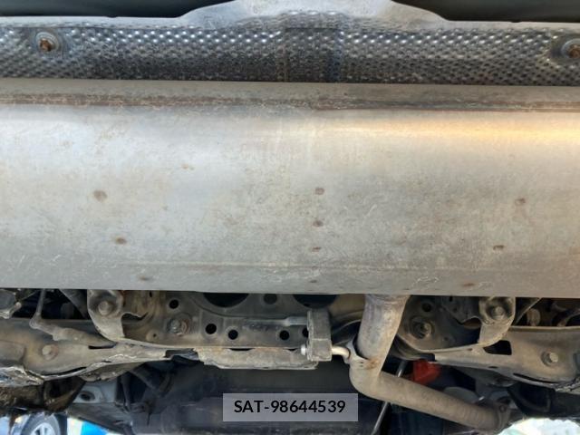 Toyota RAV4 2020-06 6218935-8
