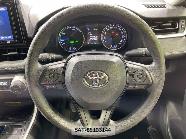 Toyota RAV4 2020-02 6816842-10