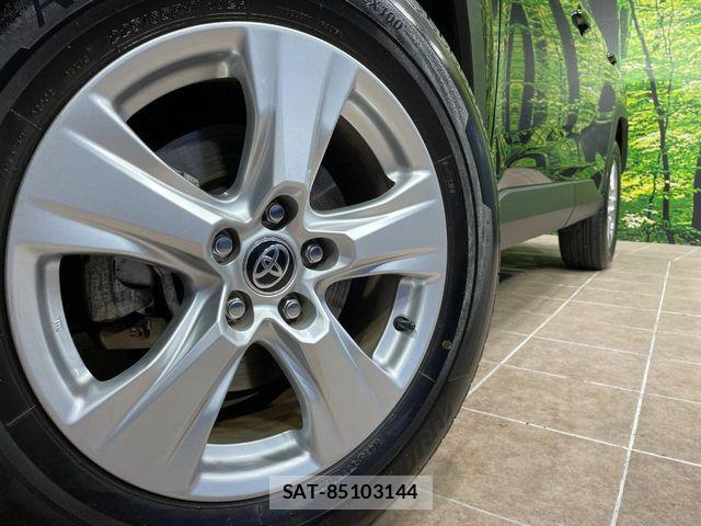 Toyota RAV4 2020-02 6816842-12