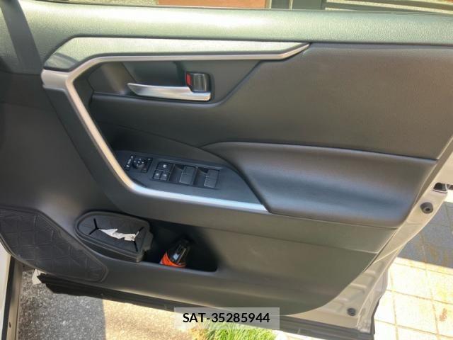 Toyota RAV4 2022-12 6911913-8
