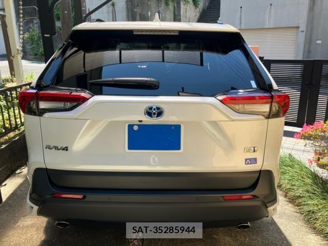 Toyota RAV4 2022-12 6911913-2