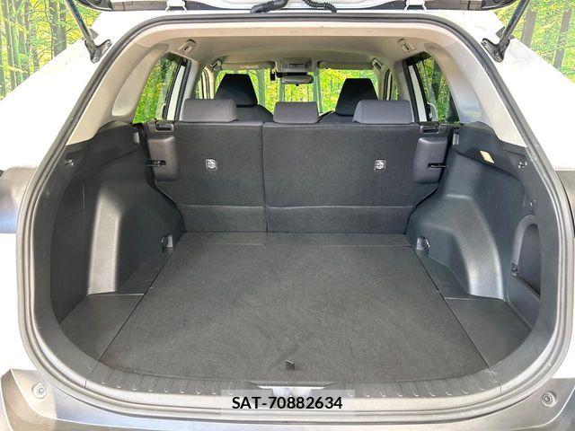 Toyota RAV4 2019-09 6911915-9