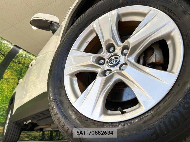 Toyota RAV4 2019-09 6911915-12