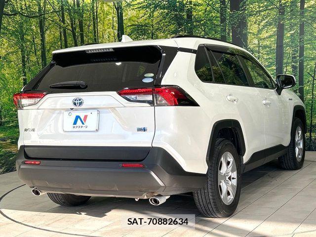 Toyota RAV4 2019-09 6911915-16