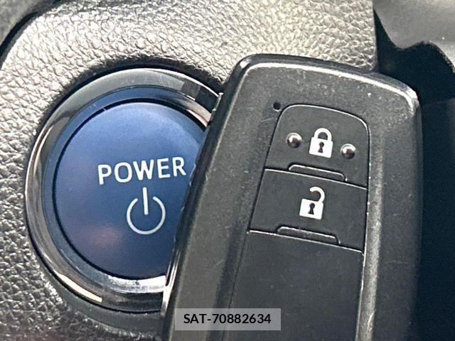Toyota RAV4 2019-09 6911915-6