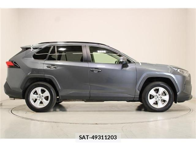 Toyota RAV4 2020-12 6997675-12