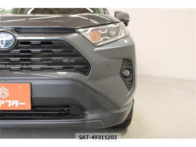 Toyota RAV4 2020-12 6997675-13