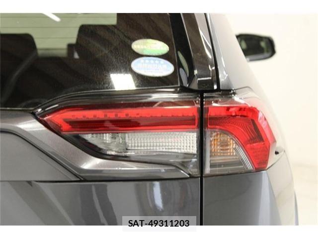 Toyota RAV4 2020-12 6997675-17