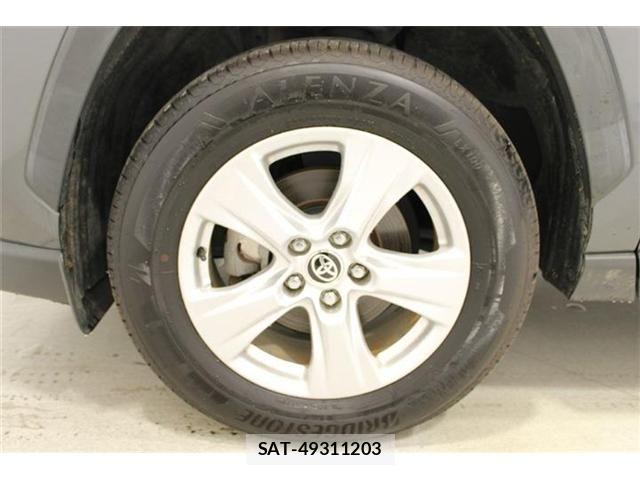 Toyota RAV4 2020-12 6997675-24