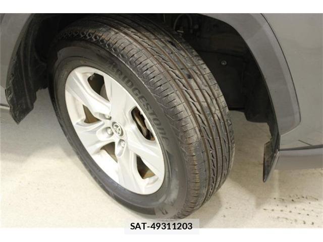 Toyota RAV4 2020-12 6997675-27