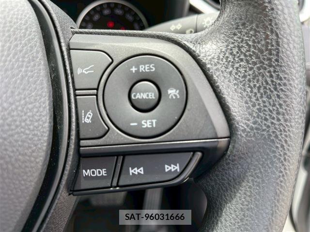 Toyota RAV4 2022-04 7060435-19