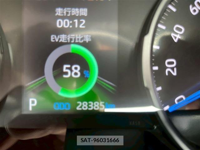 Toyota RAV4 2022-04 7060435-23