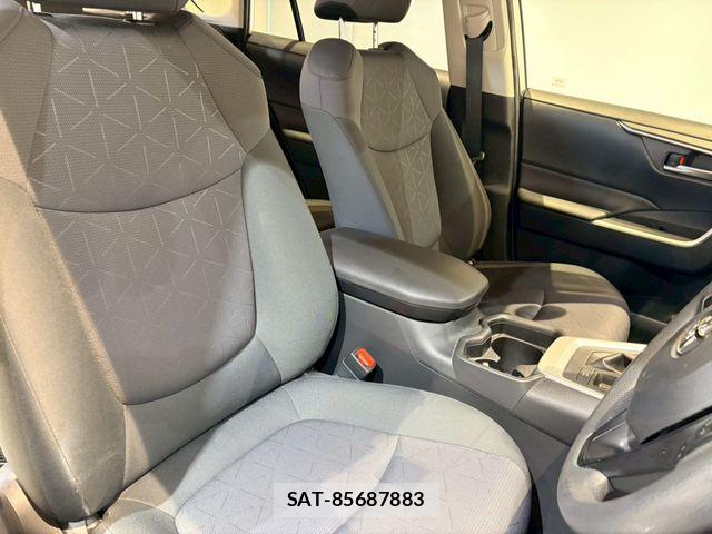 Toyota RAV4 2019-12 7216211-1