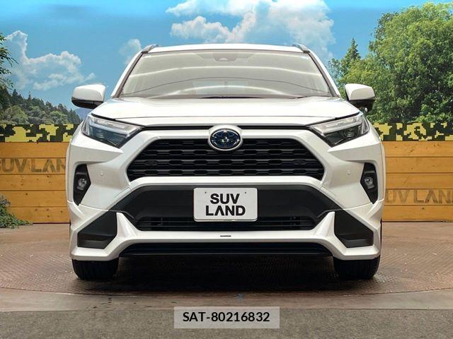 Toyota RAV4 2024-04 7272810-13