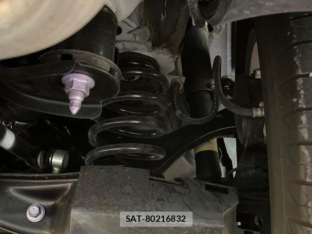 Toyota RAV4 2024-04 7272810-19