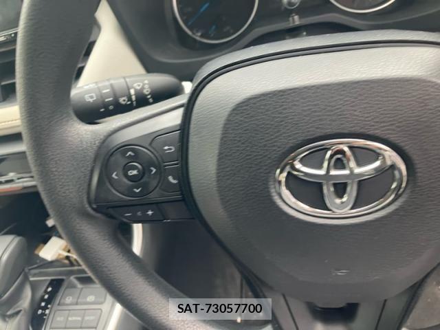 Toyota RAV4 2020-02 7329682-13