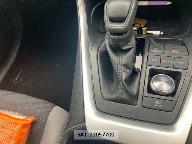 Toyota RAV4 2020-02 7329682-20